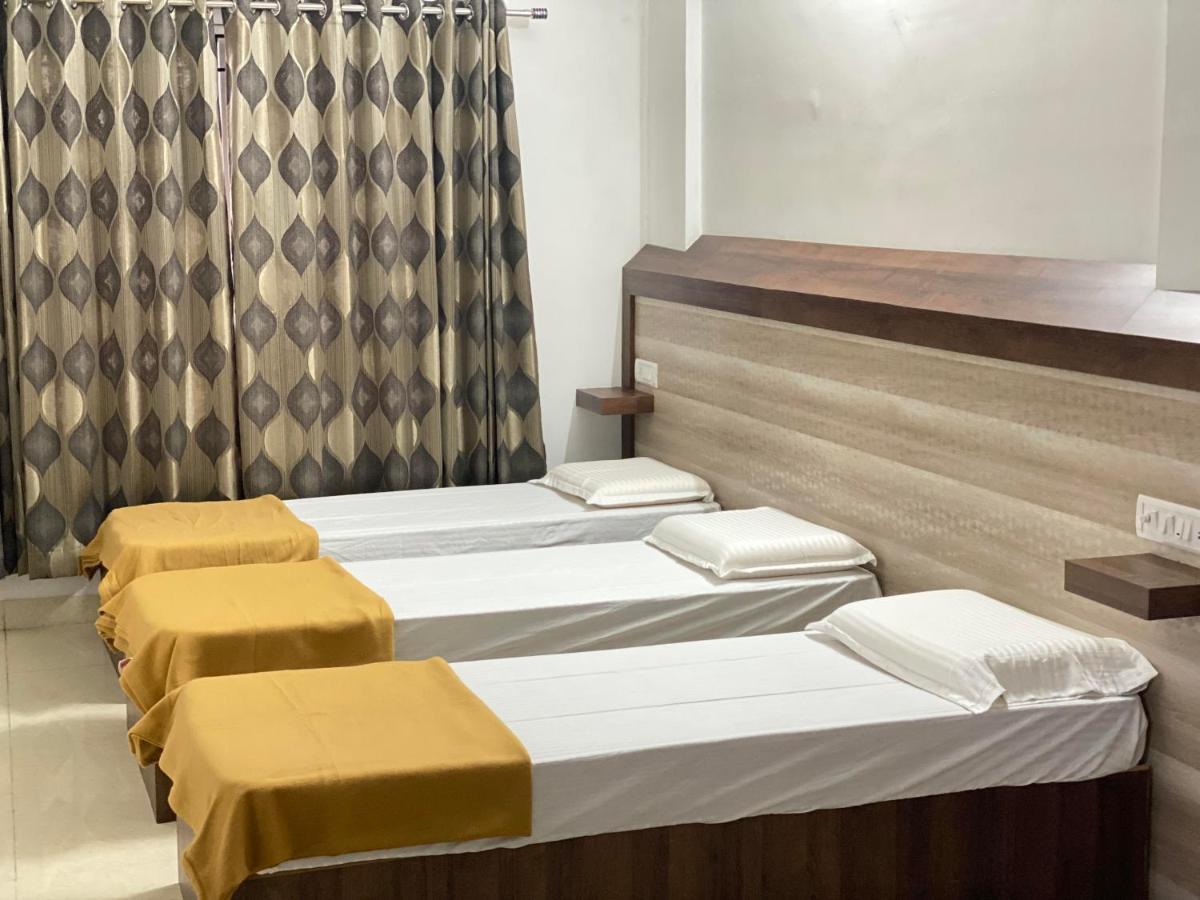 B Six Hotel บังกาลอร์ ภายนอก รูปภาพ