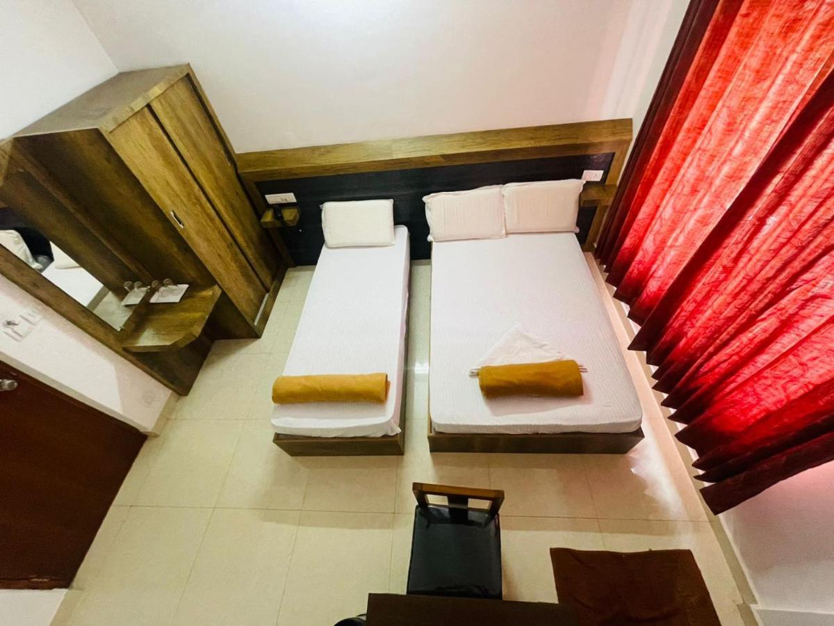 B Six Hotel บังกาลอร์ ภายนอก รูปภาพ