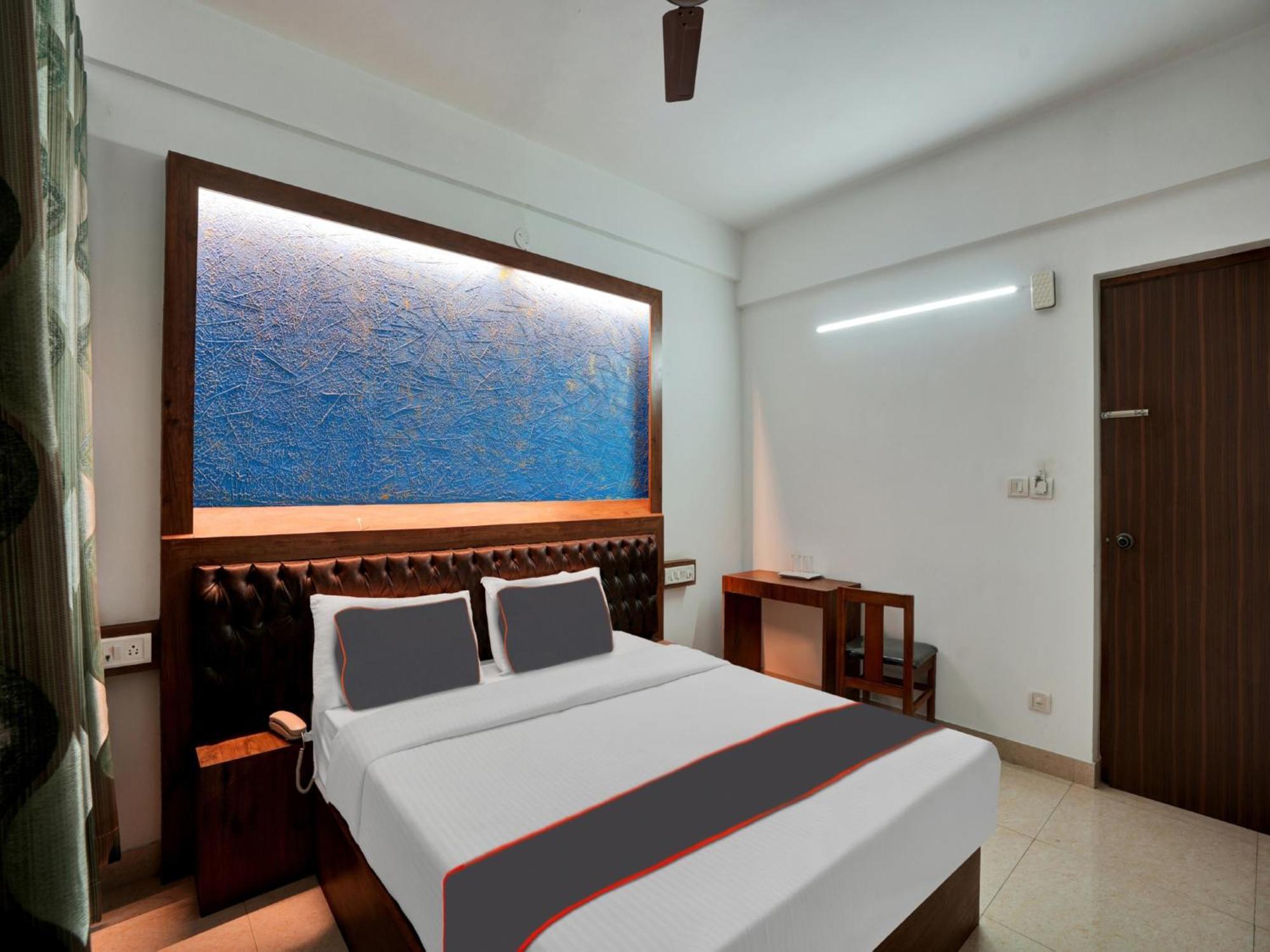 B Six Hotel บังกาลอร์ ภายนอก รูปภาพ