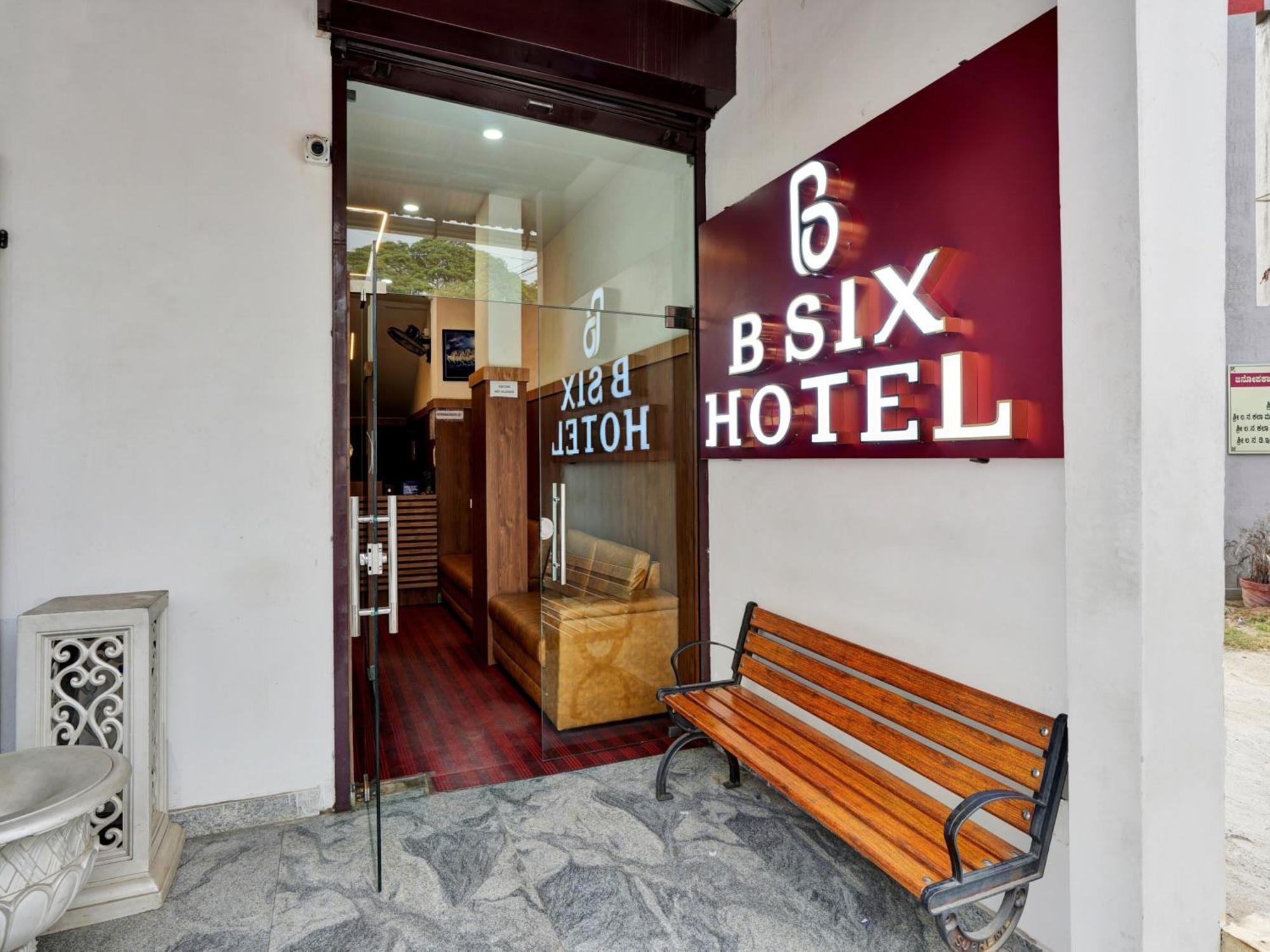 B Six Hotel บังกาลอร์ ภายนอก รูปภาพ
