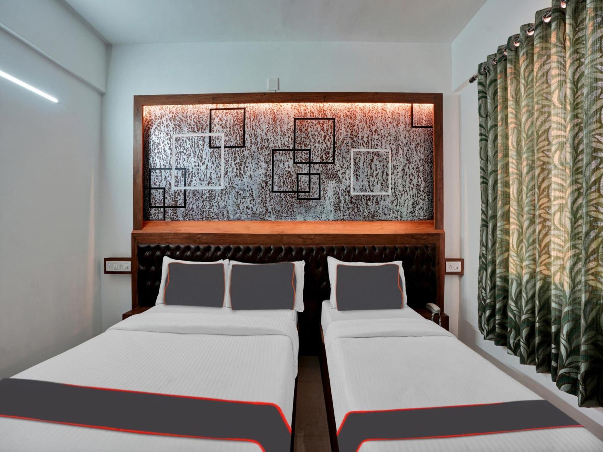 B Six Hotel บังกาลอร์ ภายนอก รูปภาพ