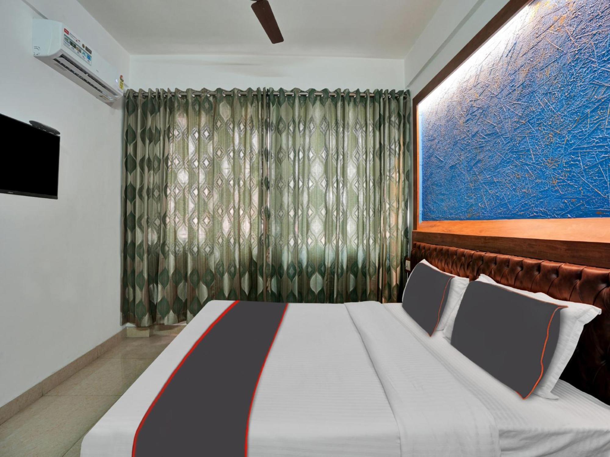 B Six Hotel บังกาลอร์ ภายนอก รูปภาพ