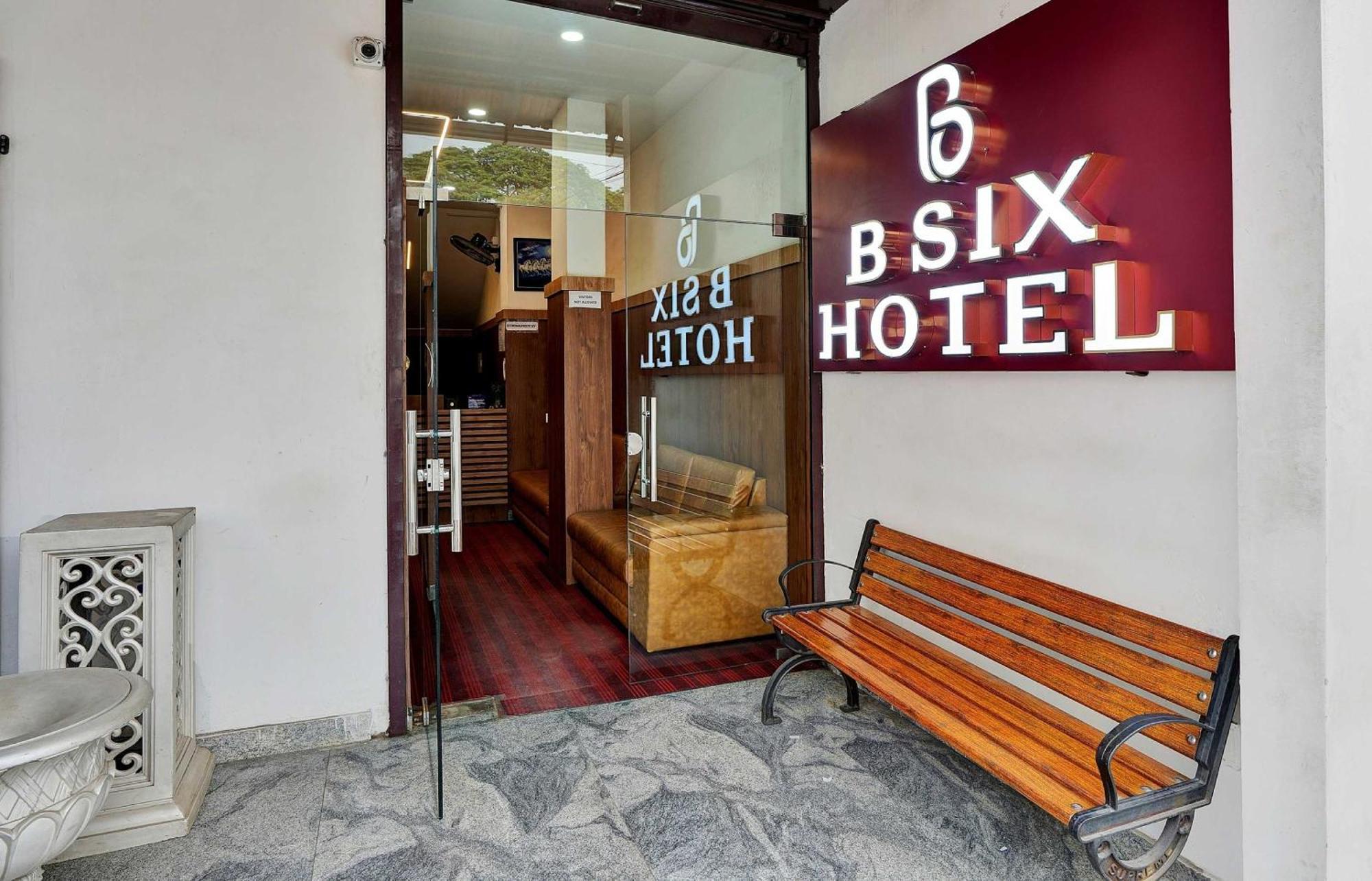 B Six Hotel บังกาลอร์ ภายนอก รูปภาพ